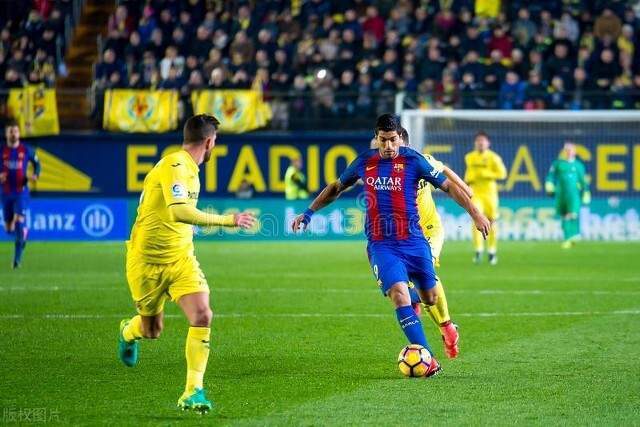 欧联杯-佩莱格里尼失点 罗马客场0-1费耶诺德